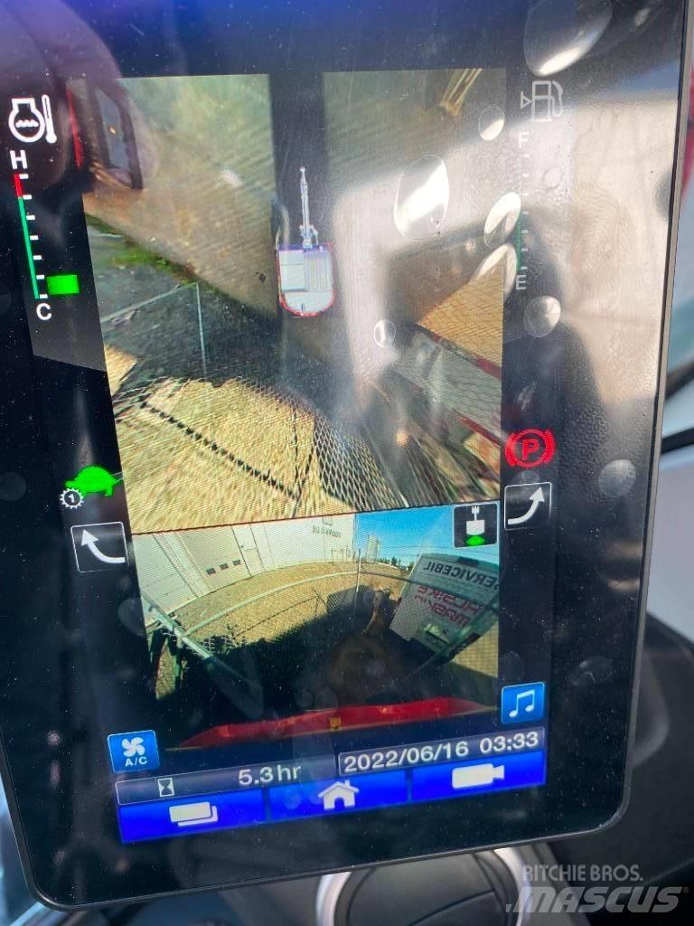 Takeuchi TB 395 W Escavatori gommati