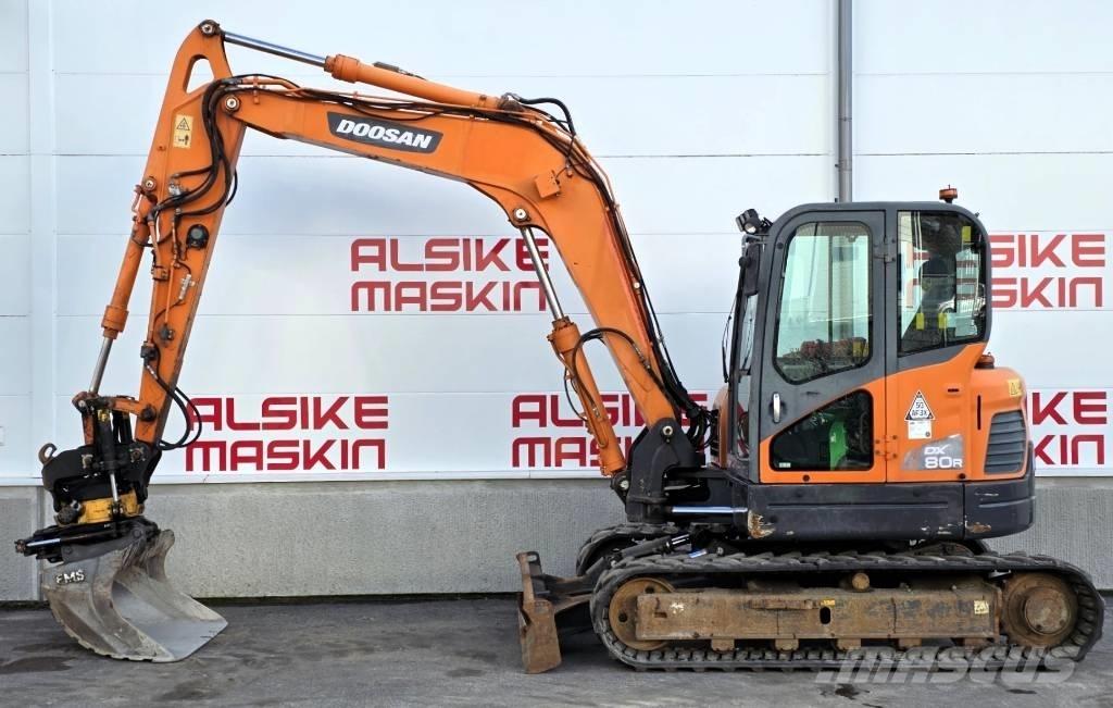 Doosan DX 80 R Escavatori medi 7t - 12t