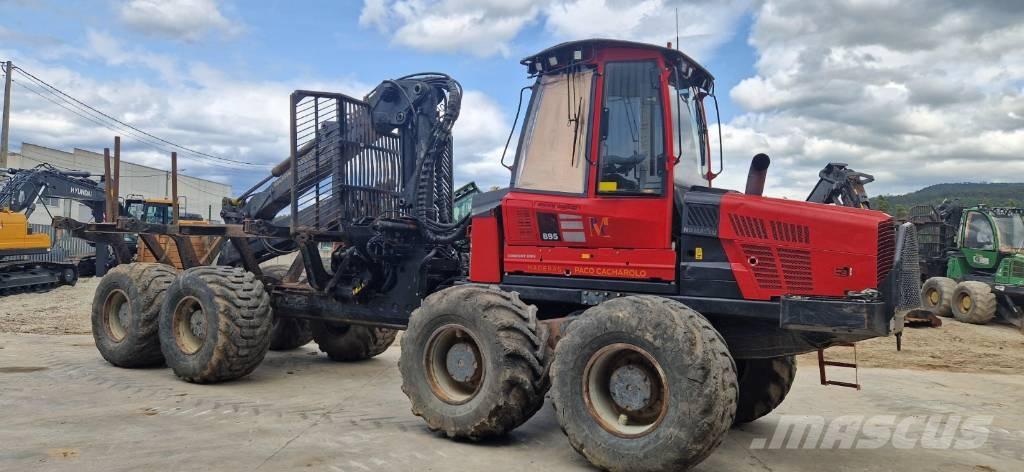 Komatsu 895 Forwarder