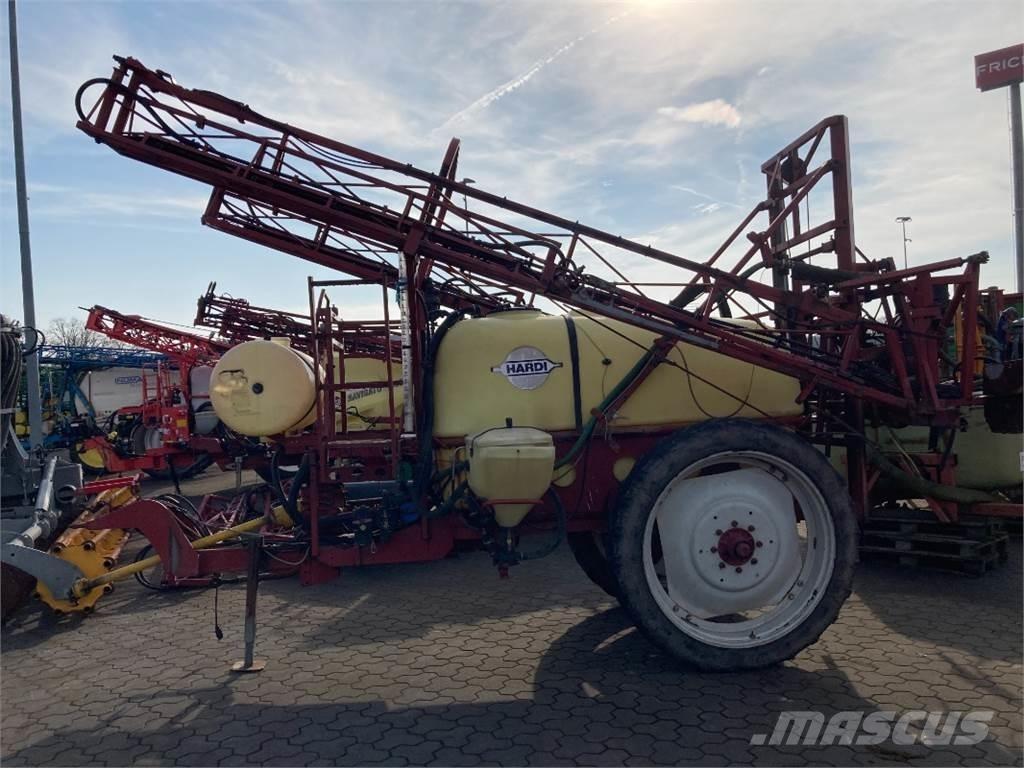 Hardi TZY 2400 Irroratrici trainate