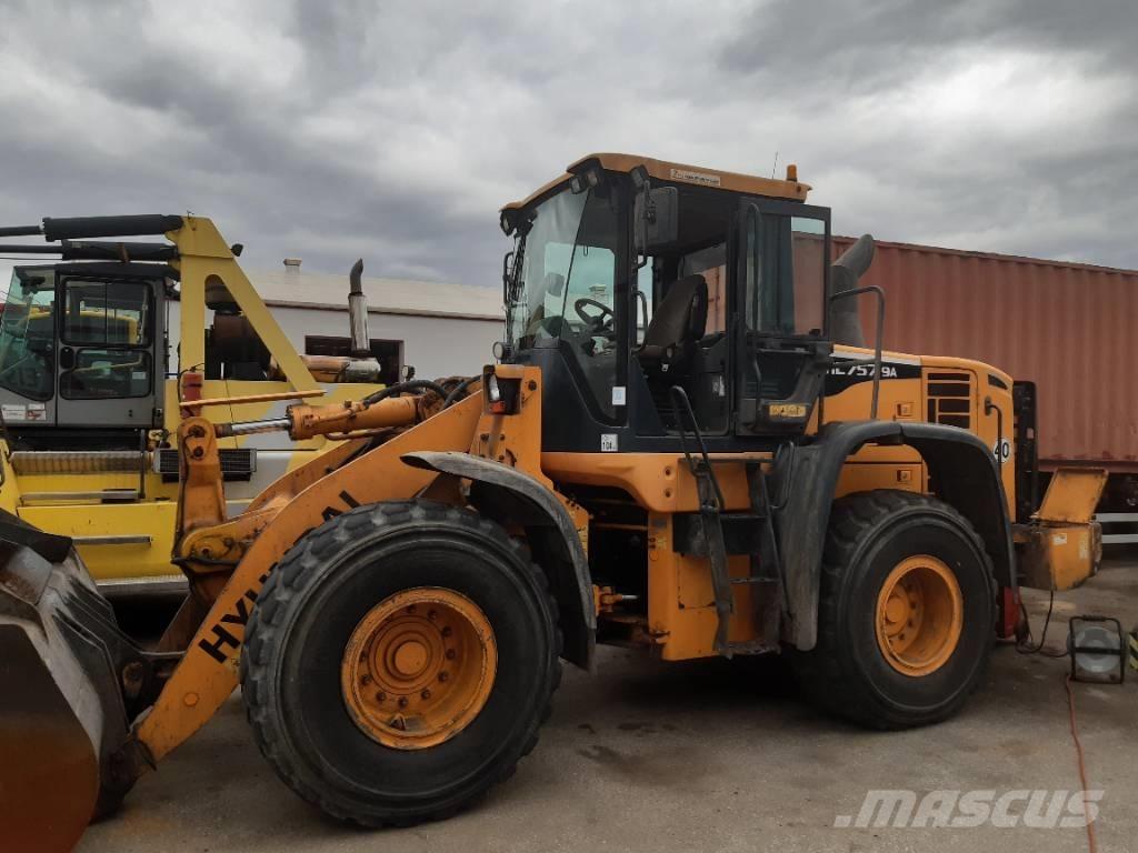 Hyundai HL 757-9 A Pale gommate
