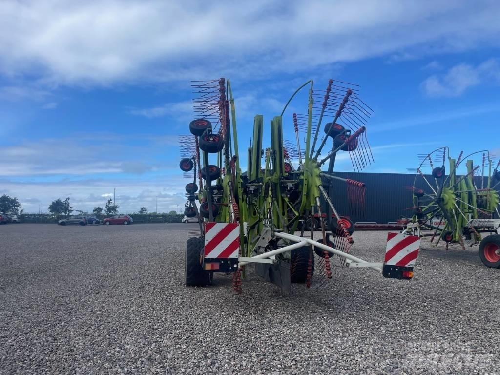 CLAAS Liner 4000 HHV Ranghinatori