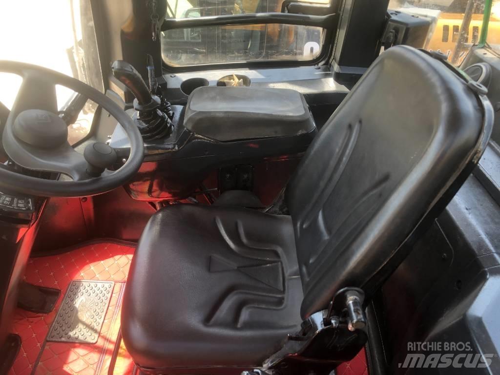 LiuGong 856H Pale gommate