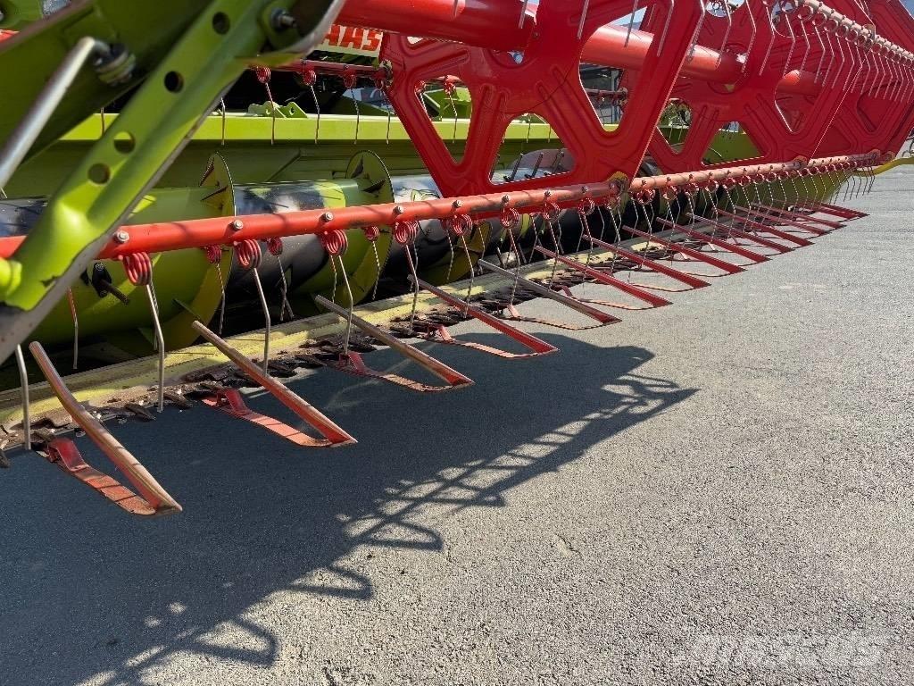 CLAAS Tucano 420 APS Mietitrebbiatrici