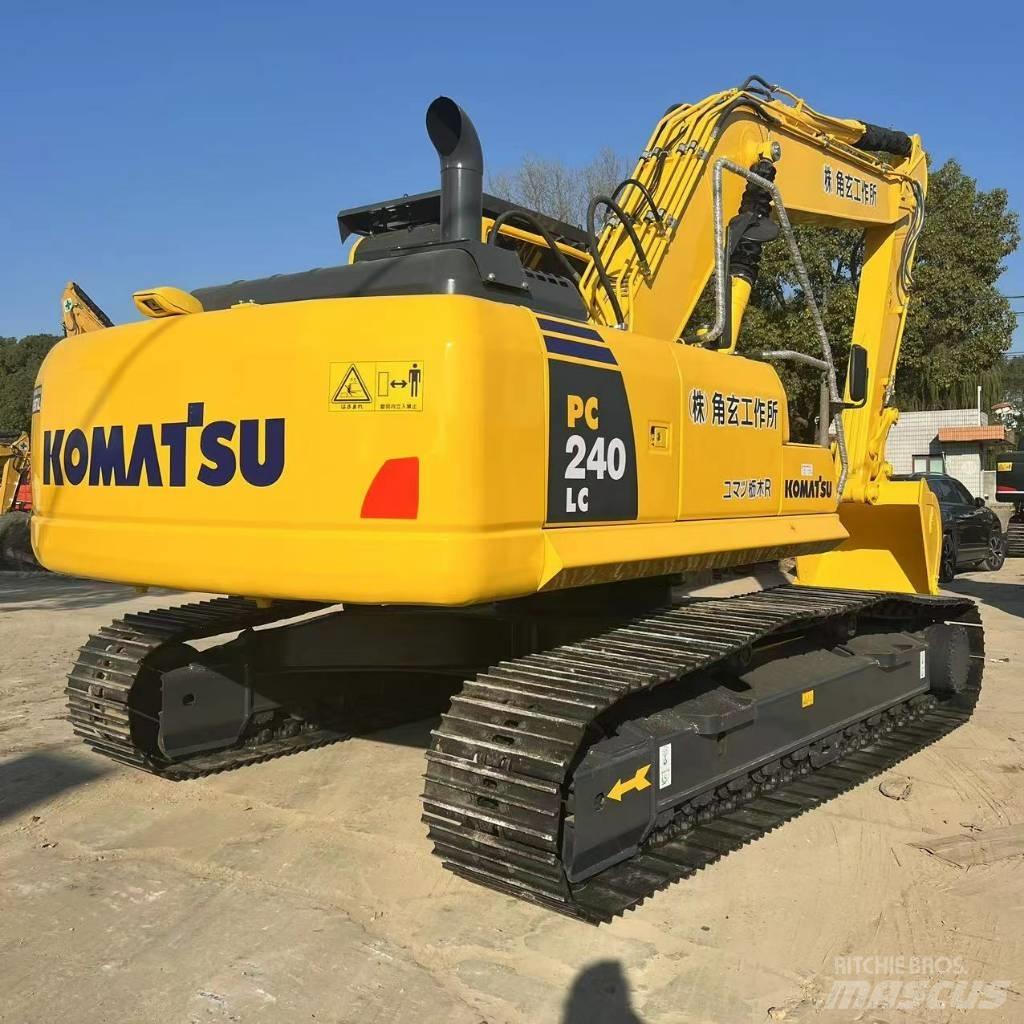 Komatsu PC240LC-8 Miniescavatori