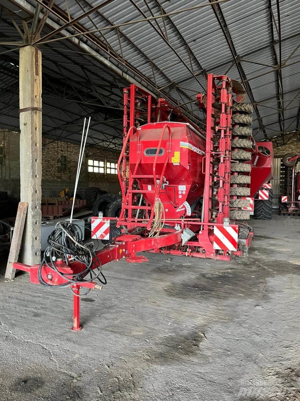 Horsch Pronto 9 DC Perforatrici