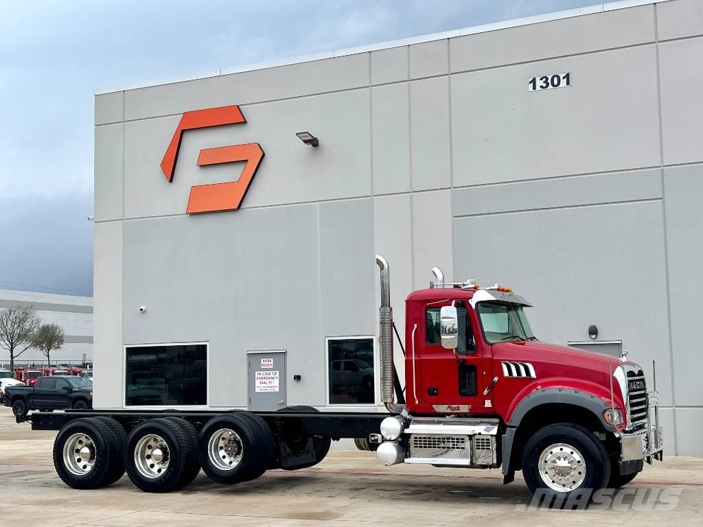 Mack Granite Motrici e Trattori Stradali