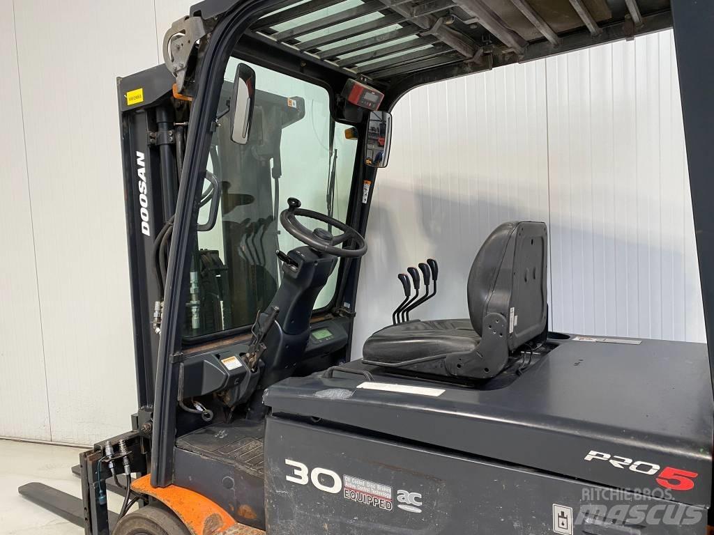 Doosan B30X-5 Carrelli elevatori elettrici