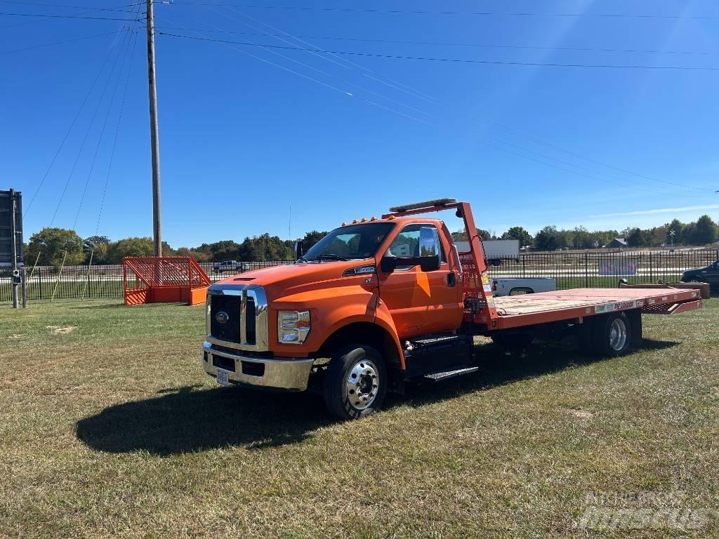 Ford F650 Camion con sponde ribaltabili