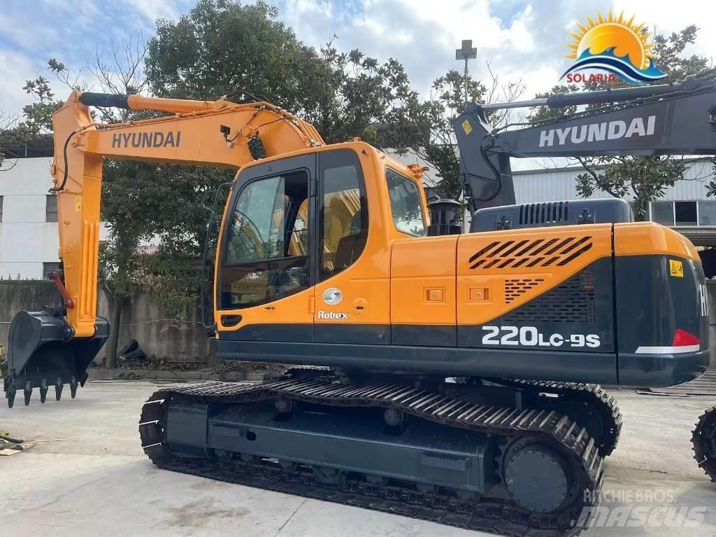 Hyundai R220LC-9S Escavatori gommati