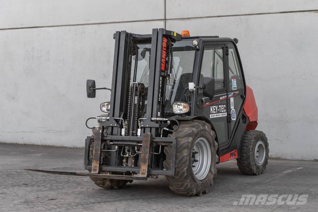 Manitou MC 25-4 Carrelli elevatori diesel