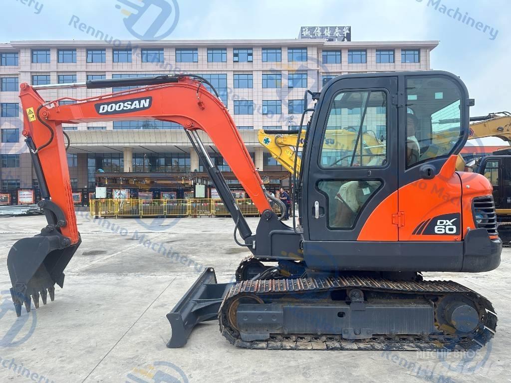 Doosan DX 60 Miniescavatori