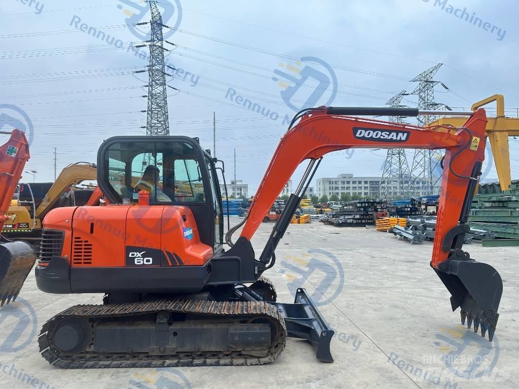 Doosan DX 60 Miniescavatori