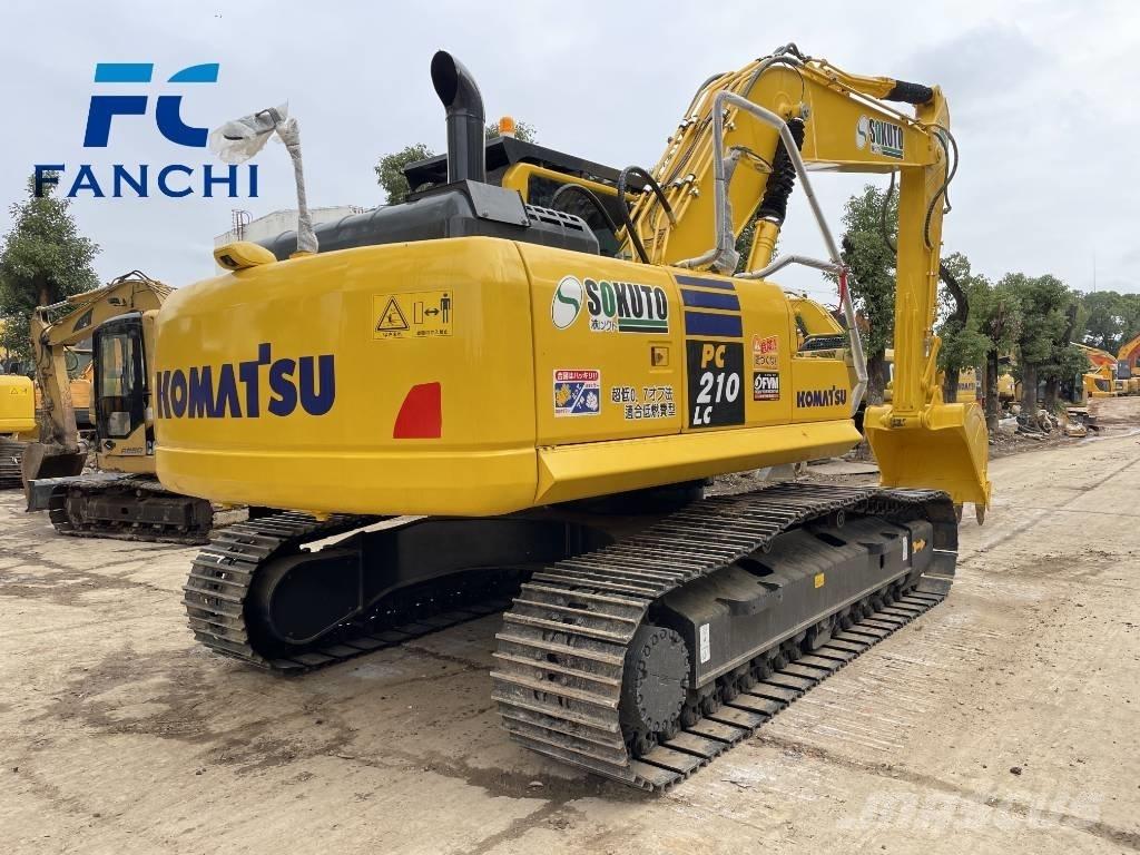Komatsu PC210 Escavatori cingolati