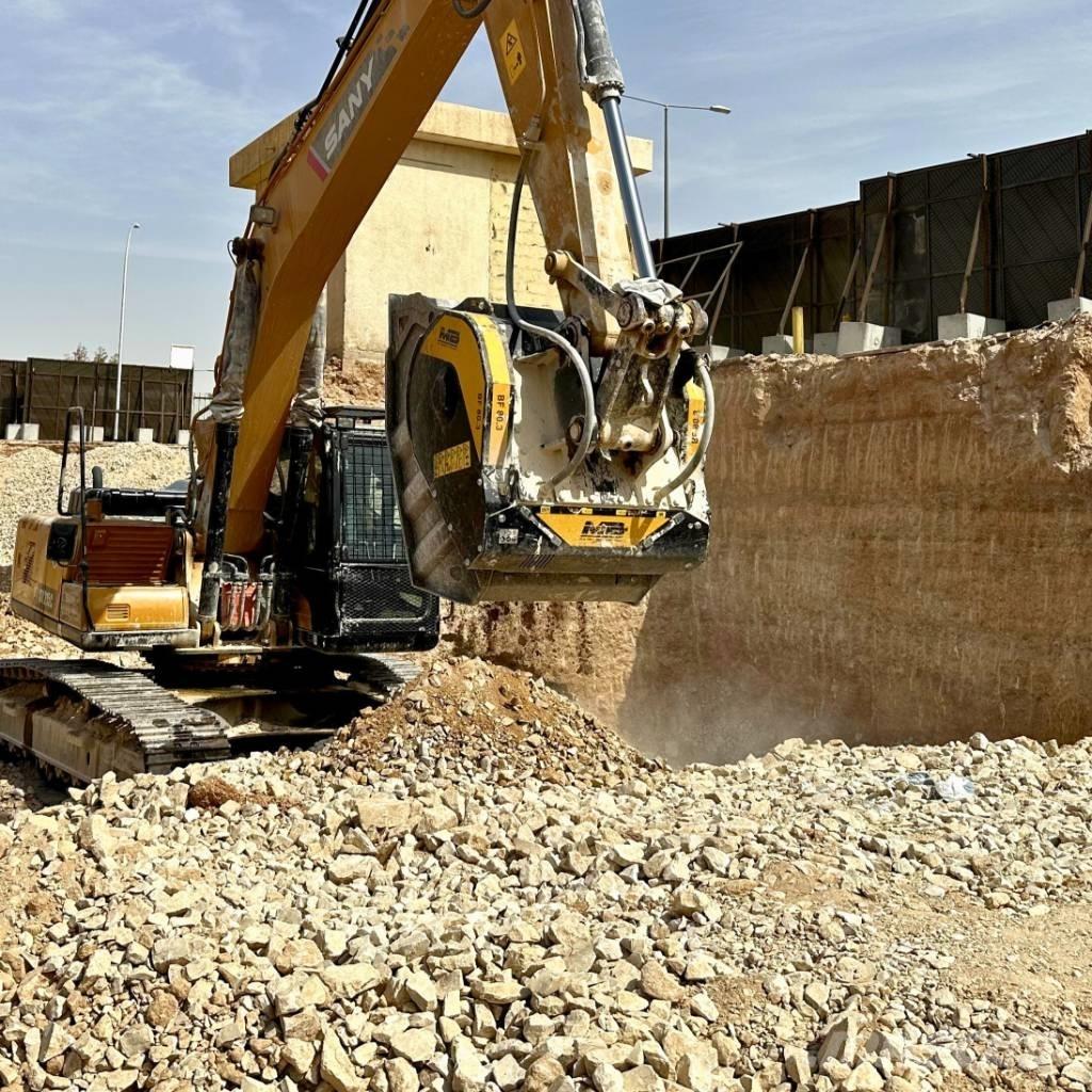 MB Crusher BF80.3 Benne frantumatrici