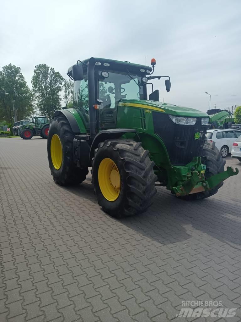 John Deere 7215 R Trattori