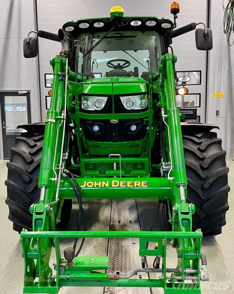 John Deere 6125 R Trattori