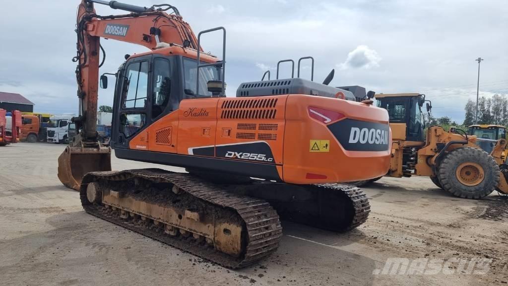 Doosan DX 255 LC-5 Escavatori cingolati