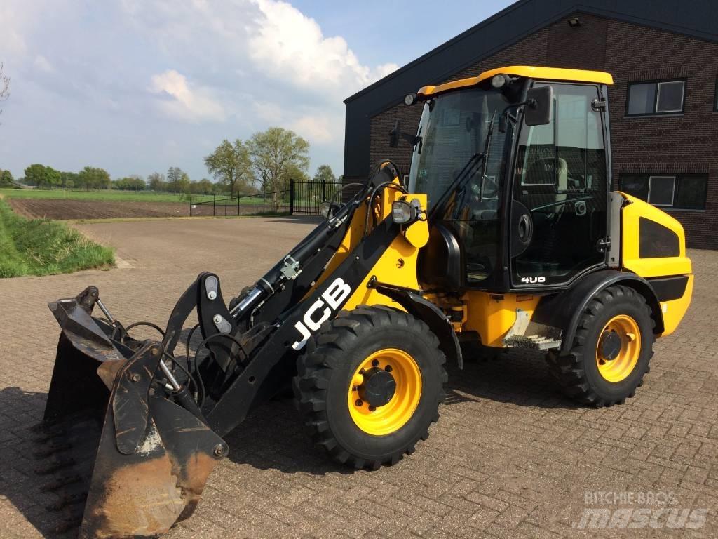 JCB 406 Pale gommate
