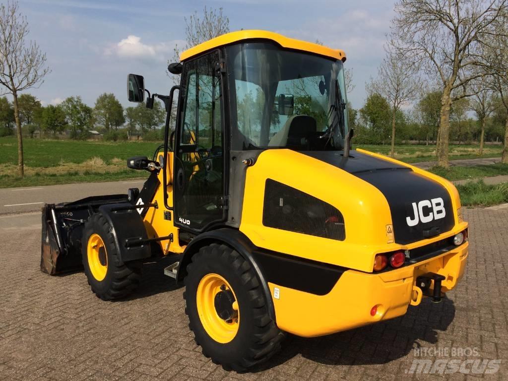 JCB 406 Pale gommate