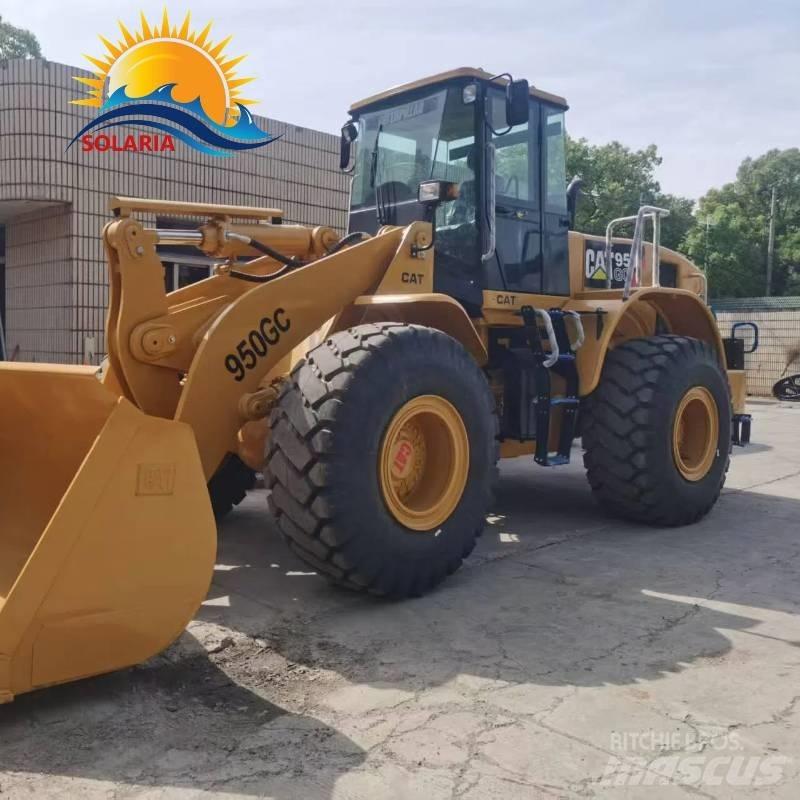 CAT 950gc Pale gommate