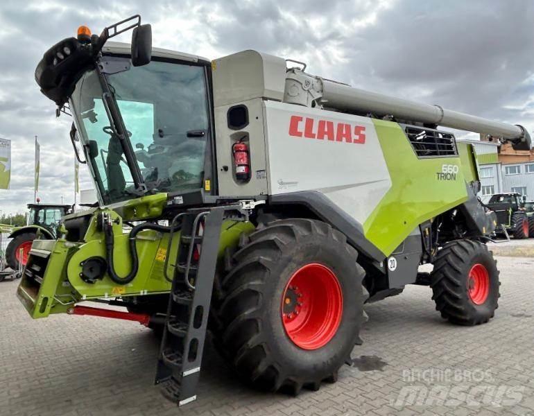 CLAAS TRION 660 Mietitrebbiatrici