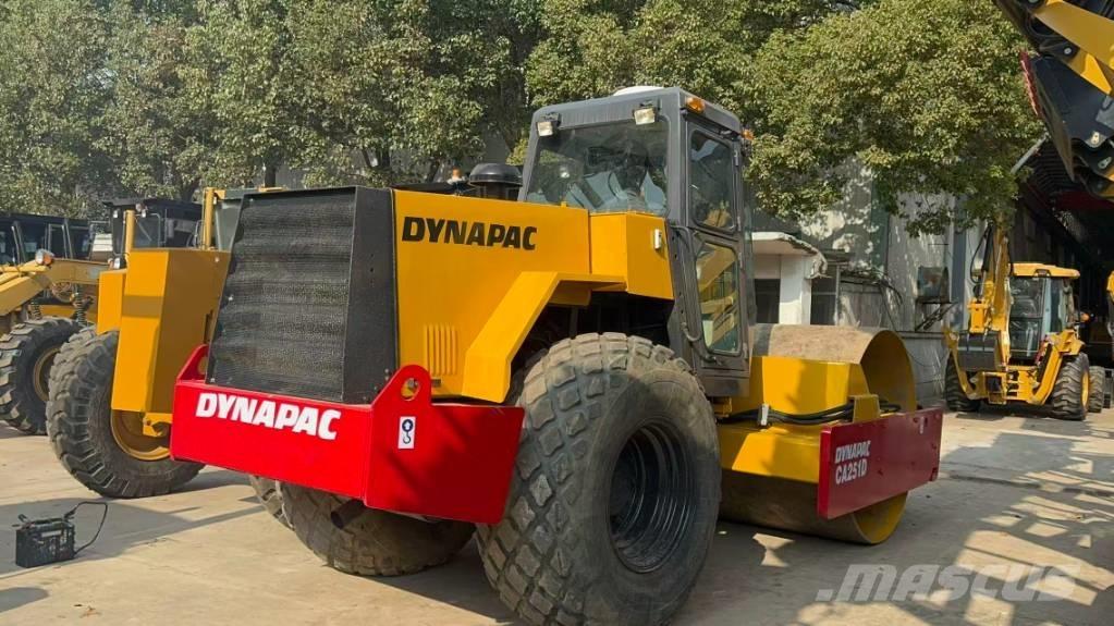 Dynapac CA 251 D Rulli monotamburo