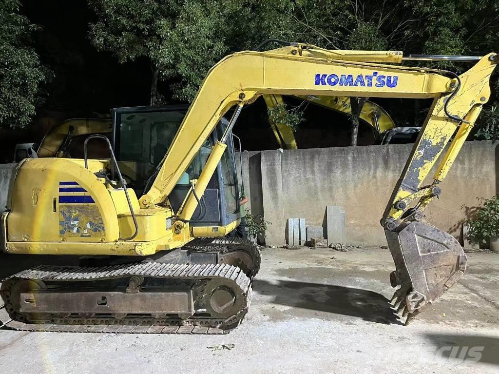 Komatsu PC 70-8 Escavatori cingolati