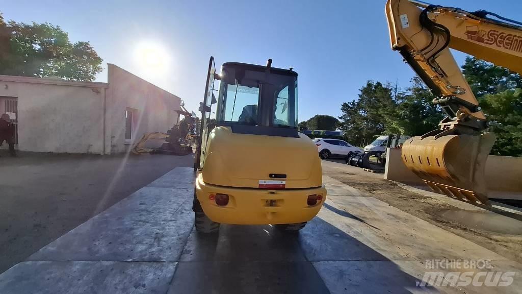 Volvo BM L20B Pale gommate