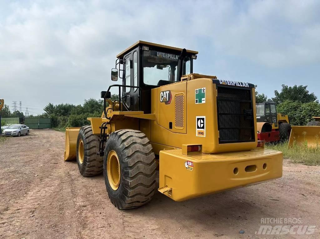 CAT 950 G Pale gommate