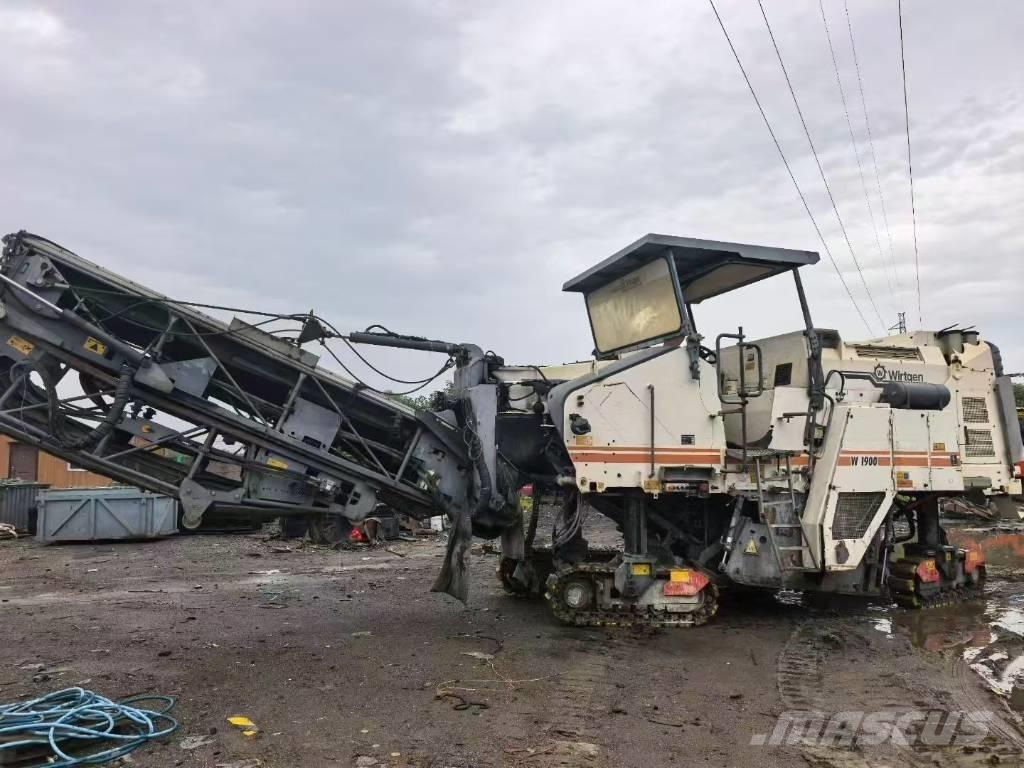 Wirtgen 1900DC Fresa a freddo per asfalto