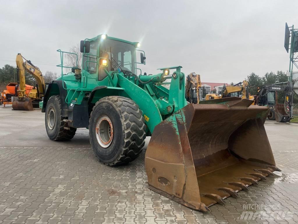 Doosan DL 420-3 Pale gommate