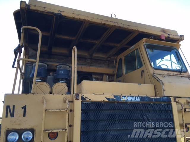 CAT 773B Dumper a telaio rigido
