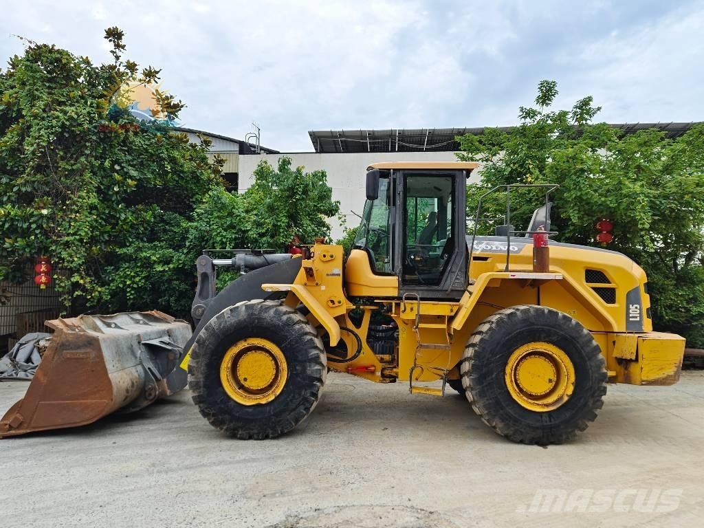 Volvo L 105 Pale gommate