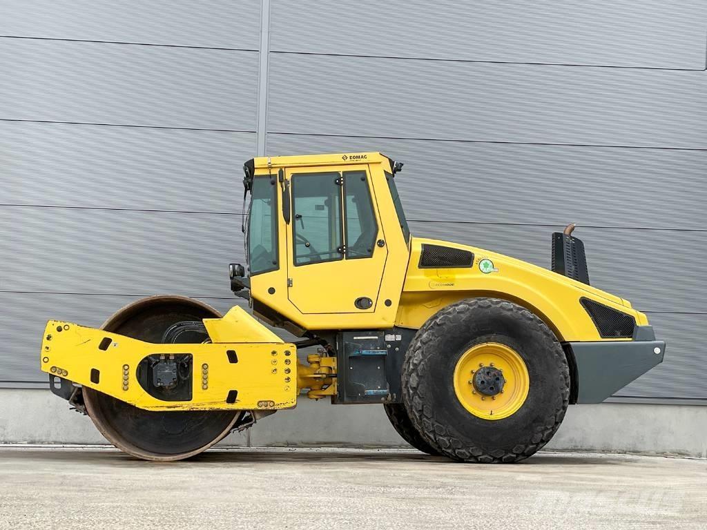 Bomag BW 213 DH-4i Rulli monotamburo