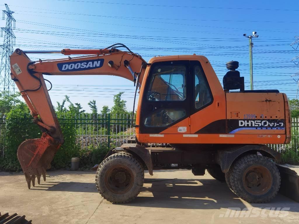 Doosan DH150W-7 Escavatori gommati