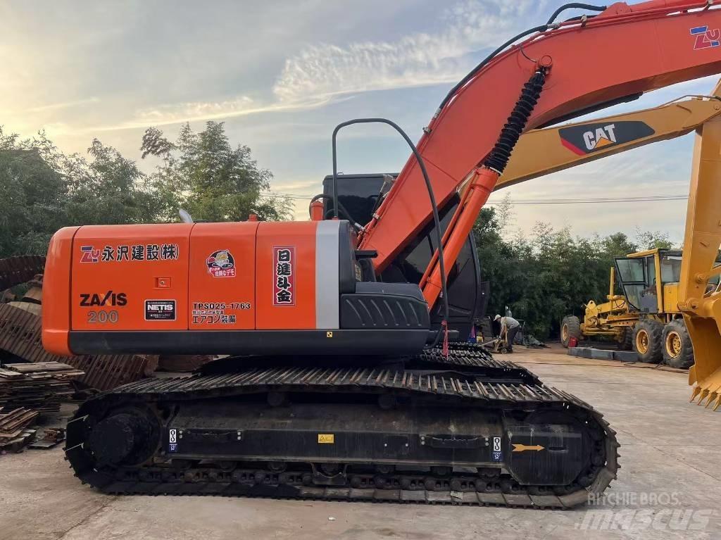 Hitachi ZX 200 Escavatori cingolati