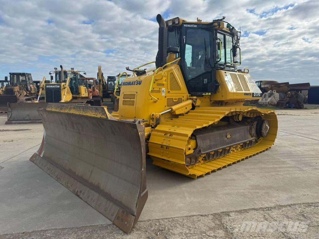 Komatsu D61PX-24 Dozer cingolati