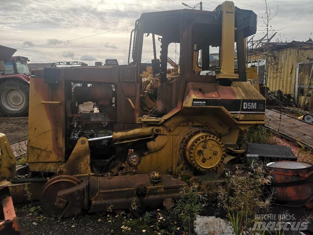 CAT D 5 M XL Dozer cingolati