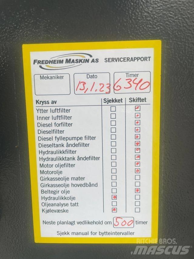 Sandvik UJ440i Frantoi mobili