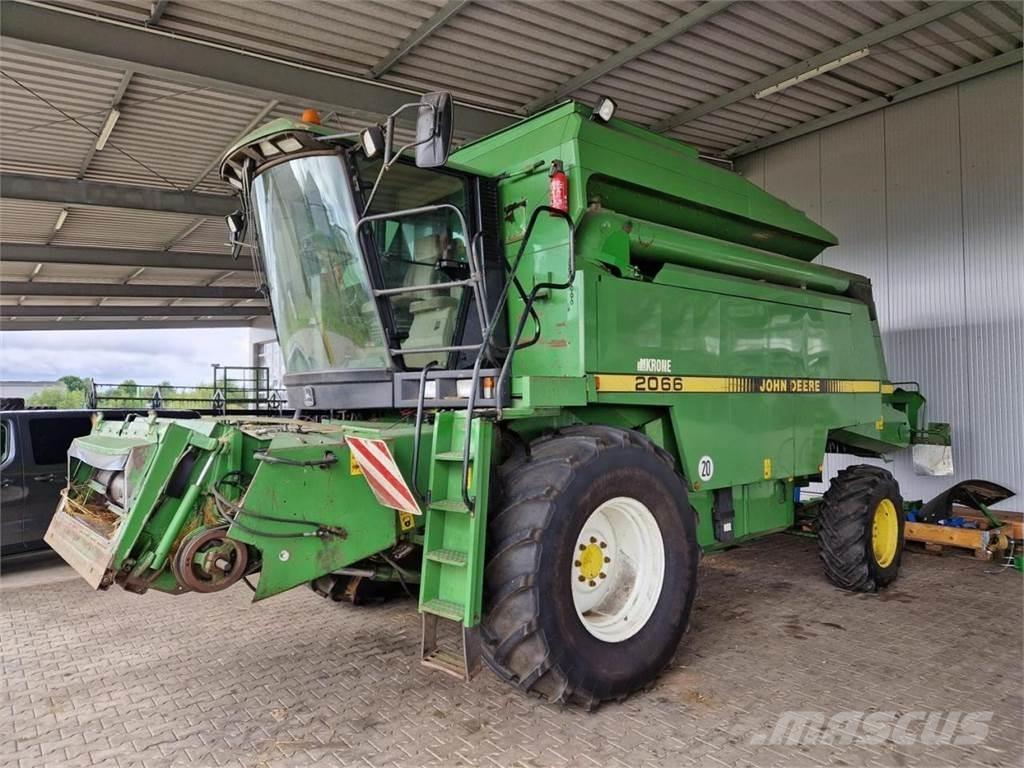 John Deere 2066 Mietitrebbiatrici