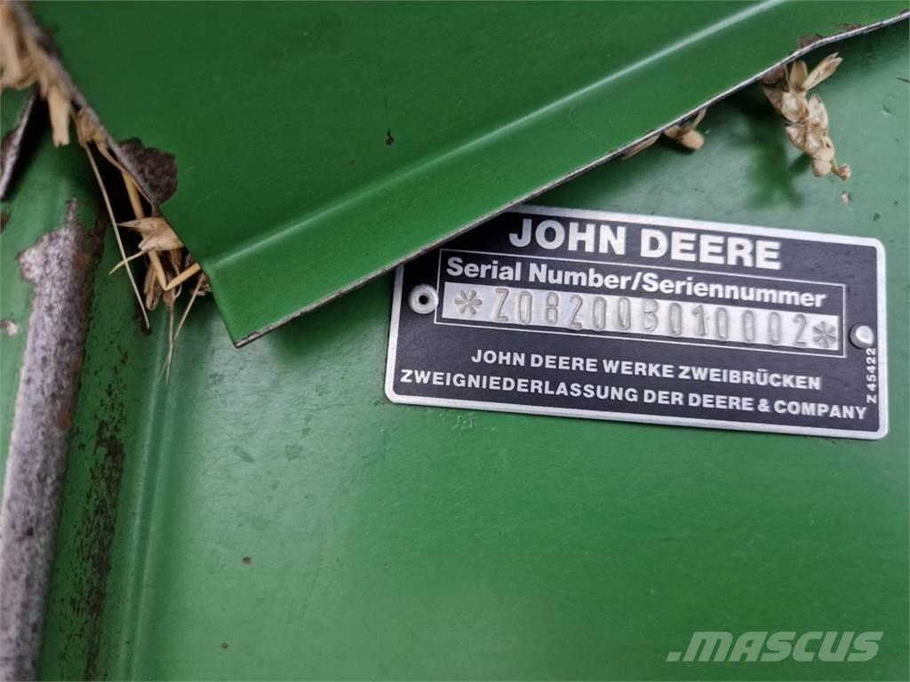 John Deere 2066 Mietitrebbiatrici