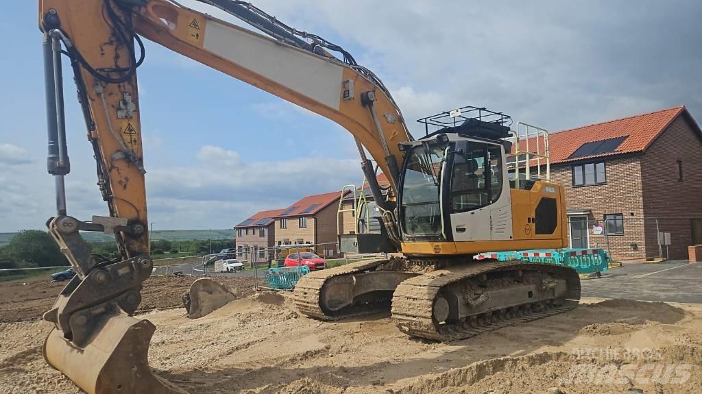 Liebherr R 922 LC Escavatori cingolati