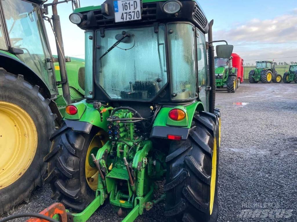 John Deere 5085 GF Trattori
