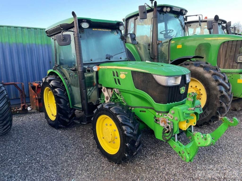 John Deere 5085 GF Trattori