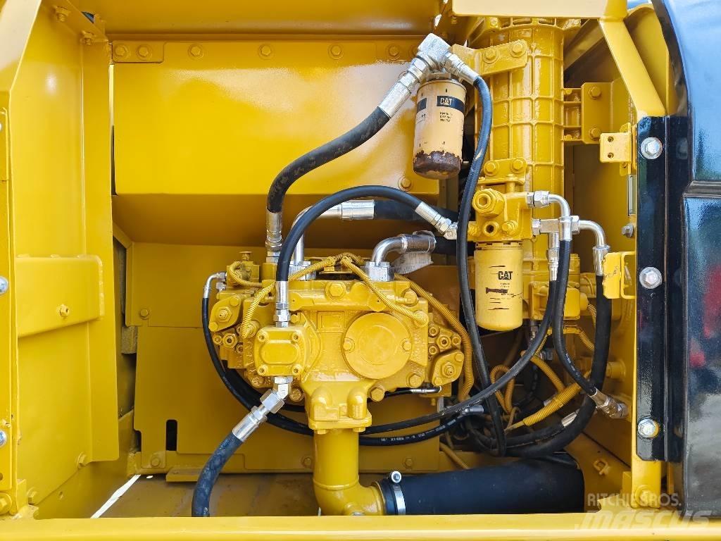 CAT 320 D Escavatori cingolati