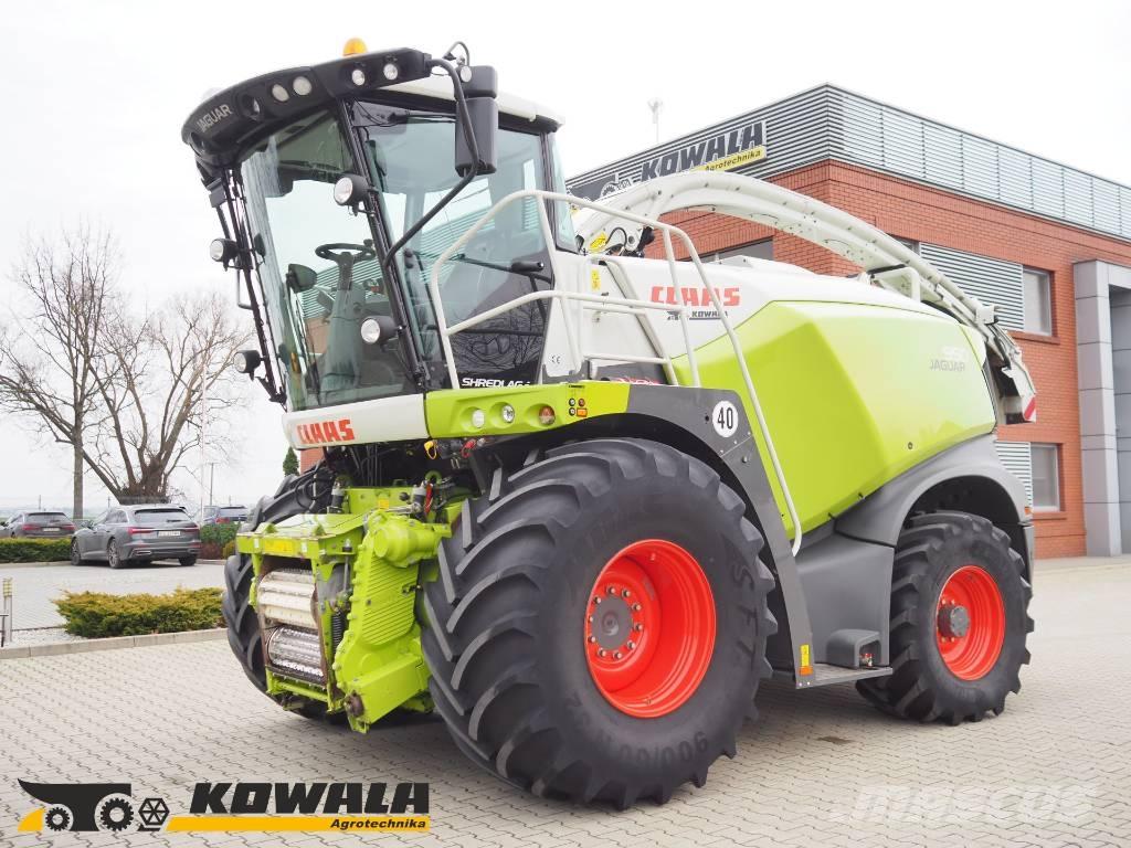CLAAS Jaguar 950 4x4 Trince semoventi