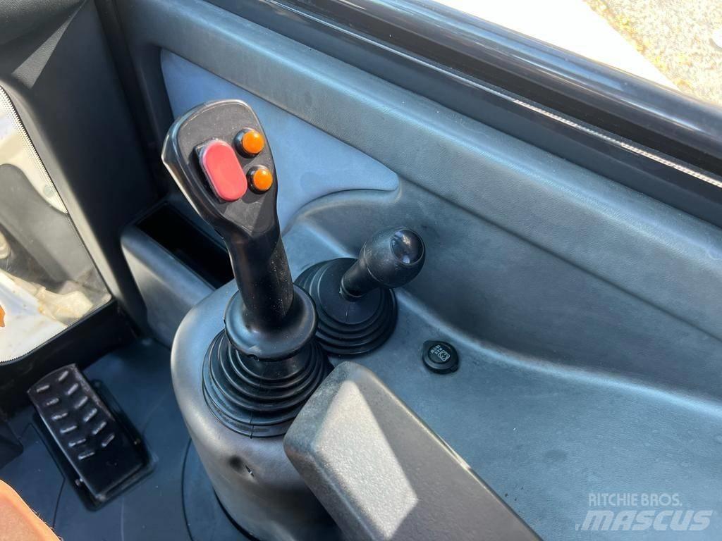 Yanmar 1201 Pale gommate