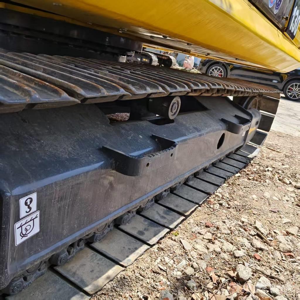 Komatsu PC 130 Escavatori cingolati
