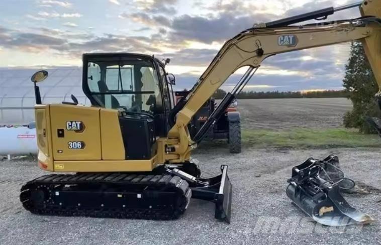 CAT 306 Miniescavatori